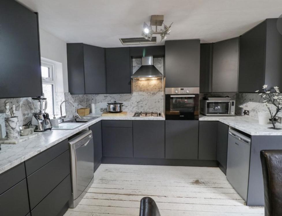 Lovely Comfortable 3 Bed Home, Worcester Exterior foto